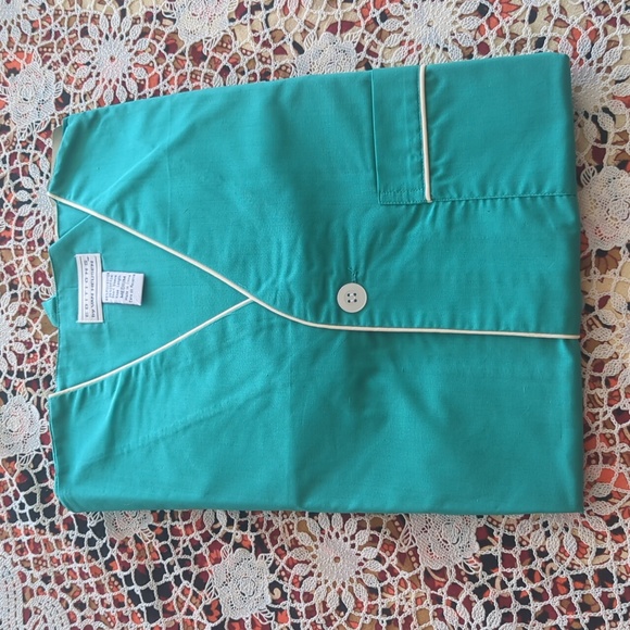 Editions by Van Huesen vintage 2 piece pajamas - Picture 2 of 8